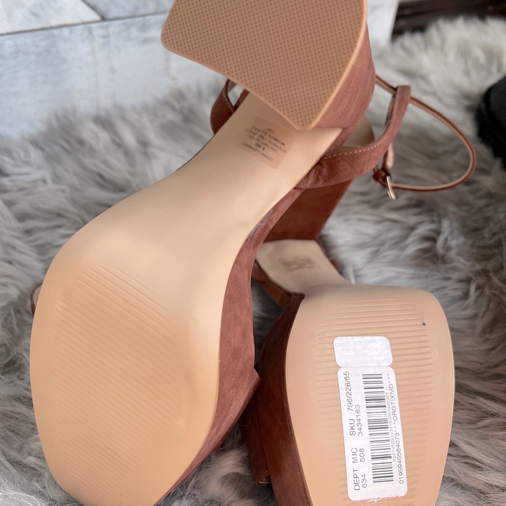 STEVE MADDEN LESSA NUBUCK ANKLE STRAP PLATFORM HEELS    SIZE 9.5 - Picture 11 of 12